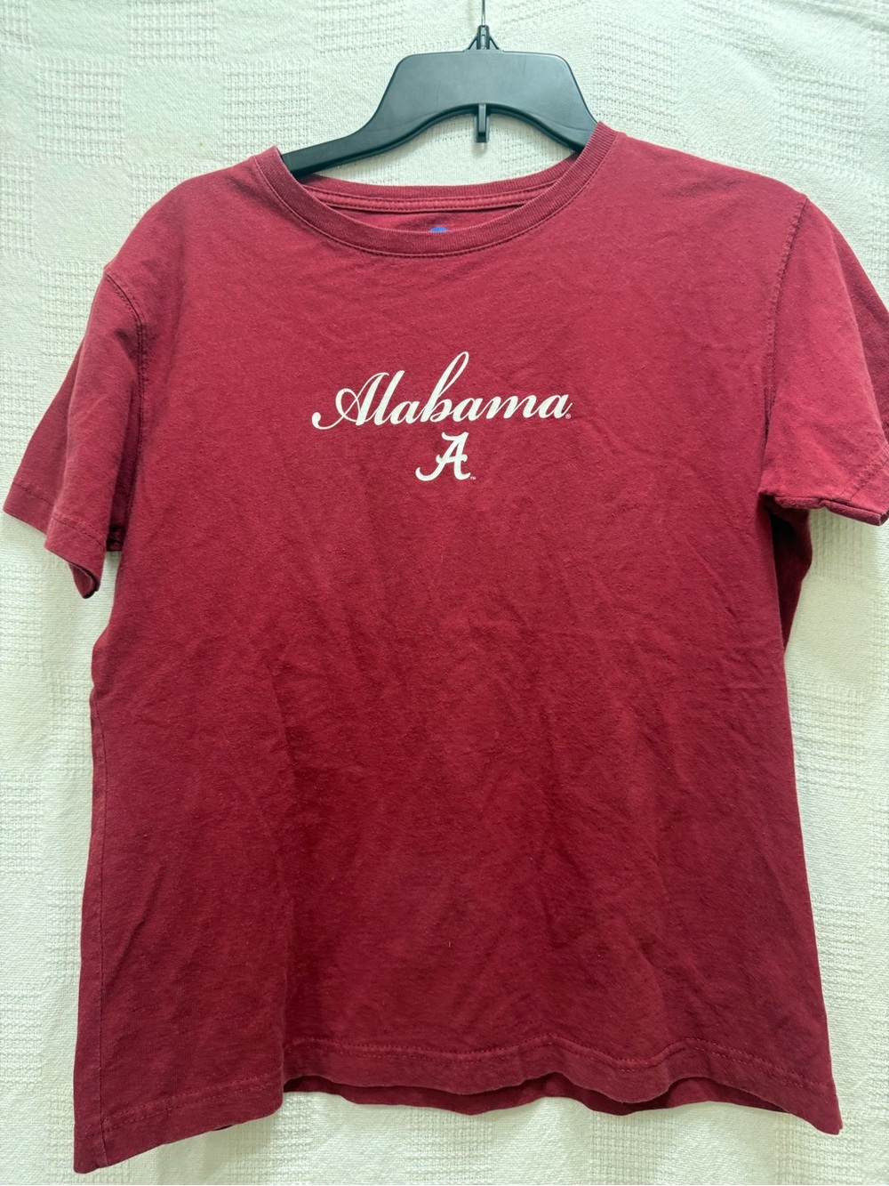 Women's Short Sleeve Tee in Crimson with Script Logo